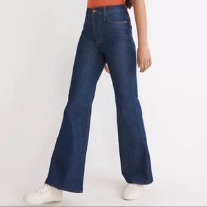 Madewell 11" High Rise Flare Jeans in Wrenford Wash size 32